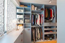 how much does a custom closet cost