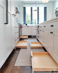 redo kitchen cabinets