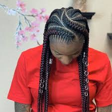 They are easy to maintain, the strands of hair are thicker and therefore take less time to braid. 57 Best Cornrow Braids To Create Gorgeous Looks In 2020