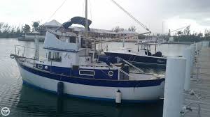 sold willard vega 30 searcher boat in