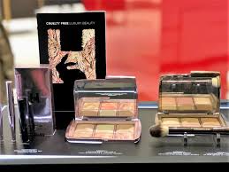 hourgl cosmetics launch in