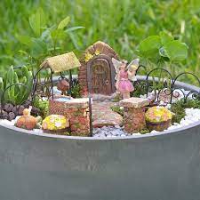 Pebble Lane Polyresin Fairy Garden Kit