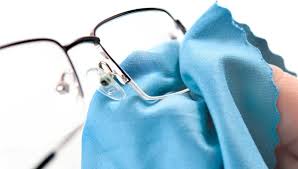 فرمول محلول اسپری تمیز کننده شیشه عینک