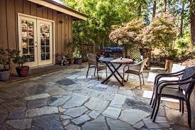 Flagstone Patios How To Guide Paving