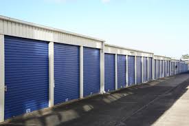 storage unit laws in the uk us and