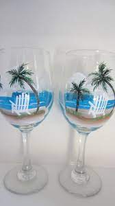 2 Wine Glasses Beach Chair With Palm