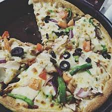 Mulai dari splitza, veggie garden, meat lovers, dan super supreme, semua bisa kamu beli dengan lebih. Pizza Hut Wikipedia