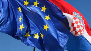 Ses relations avec l'union européenne, sa géographie, son économie, son histoire, sa culture, son drapeau et son hymne. L Entree De La Croatie Dans L Ue Opportunites Et Defis