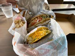 5 chalupa box picture of taco bell