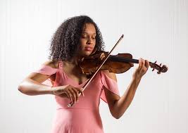 It is going to sit on top of your shoulder whether you are using a violin sponge and rubber bands, an inflatable shoulder rest, or a manufactured shoulder rest with feet, the goal is still the same. How To Get Perfect Violin Posture Johnson String Instrument