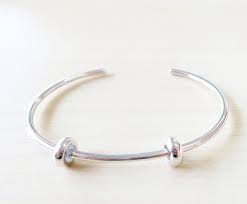 open bangle with earth stopper white