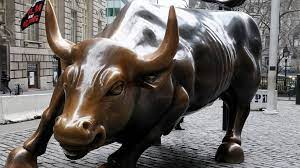 Wall Street Charging Bull Sculptor