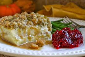 Spoon prepared mashed potatoes evenly over the mixture. Genius Potato Turkey And Stuffing Layered Leftovers Better Than Thanksgiving Day S Dinner Christina S Cucina