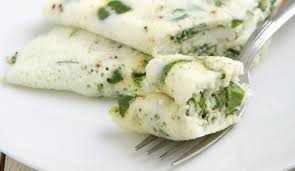 spinach and mozzarella egg white omelet
