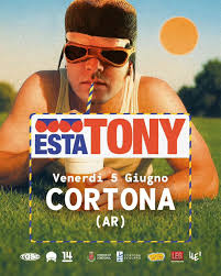 Cortona - 🎤 Tony Pitony live a Cortona Comics Sarà Tony Pitony l'artista protagonista del grande concerto della quarta edizione di Cortona Comics. 📅 5 giugno 2026 🎶 tappa ufficiale del tour «