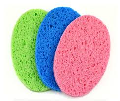 diffe types of makeup sponges