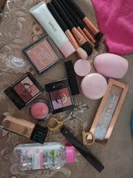 20 makeup bundle