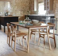 oak modern spindle leg dining table