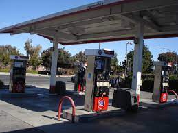 76 gas station with mini mart for