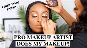 a real pro makeup artist does my makeup