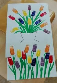 Have fun turning colorful cupcake. Beautiful Tulip And Spring Flower Art Project Preschool Daycare Kindergarten Craft Kindergarten Crafts Spring Crafts For Kids Spring Flower Crafts