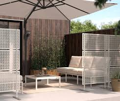 outdoor privacy screen trend