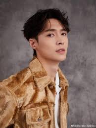 Lay was a local child star in hunan, having won third place in a competition hosted by the popular tv program, star academy in 2005. Malicious Netizens Sign Exo S Lay Zhang Up For Organ Donation His Mum Fights Back Today