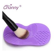 makeup brush cleaners