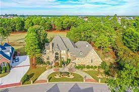 fayetteville nc luxury homes and