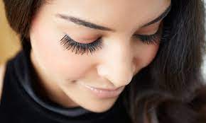 luxe makeup and lash lounge
