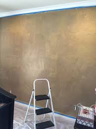 how to paint a wall with gold glitter