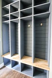 How To Build Diy Mudroom Lockers With