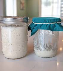 how to make and feed sourdough starter