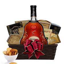 send hennessy xo cognac gift basket