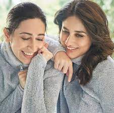 She expressed her love for her sister with old photos and a heartfelt note. Kareena Karisma Kapoor Lovers Home Facebook