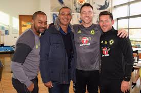 Chelsea's decision to move n'golo kante out of his favoured holding role and into a more advanced midfield berth has been branded strange by ruud gullit. Chelsea Fc On Twitter Chelsea Legend Ruud Gullit Popped In To See Us At Cobham Recently