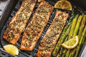 air fryer salmon recipe with asparagus