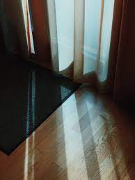 laminate vs carpet flooring laminate