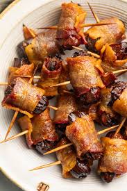 2 ing bacon wrapped dates with