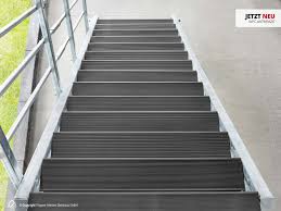 Die trittstufen können individuell ausgesucht und angebracht werden. 2 Stufen Treppenrahmen Alu Trittstufen