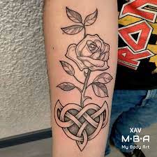 Tatouage floral : La symbolique des fleurs en tattoo - My Body Art
