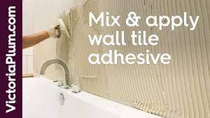 how to mix and apply wall tile adhesive