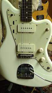 They will not retrofit on to your guitar. Surfguitar101 Com Forums Modding My Vm Jazzmaster