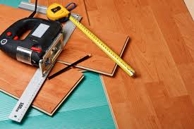 If you need to cut a curved shape or to scribe to an uneven surface again, the jigsaw may be the best tool to use. Ways To Avoid Laminate Flooring Mistakes By Installing It Right Smartguy