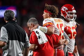 It didn't seem to hobble him in the afc title game against buffalo. Ortho Doc Patrick Mahomes Unique Body Type May Have Played Role In Injury