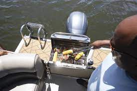 grilling on a boat 3 tips for cookouts