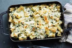 Baked Feta Pasta With Spinach gambar png