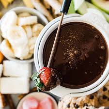 chocolate fondue just like melting pot