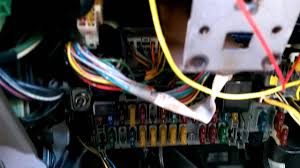 Using a flat head screwdriver you can pry the circuit board from the plastic covering by. How To Find Main Relay Acura Integra 1995 Youtube