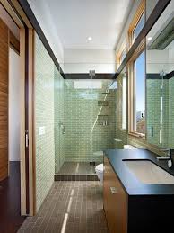 19 Narrow Bathroom Designs That